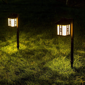 Gigalumi Classic Lantern Style Solar Landscape Lighting (Set of 2 or 4)